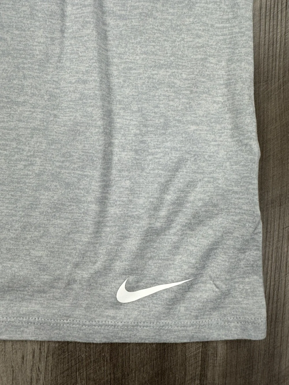 Nike Dri-Fit Legend Scoop Performance Tee - Small - Picture 4 of 7